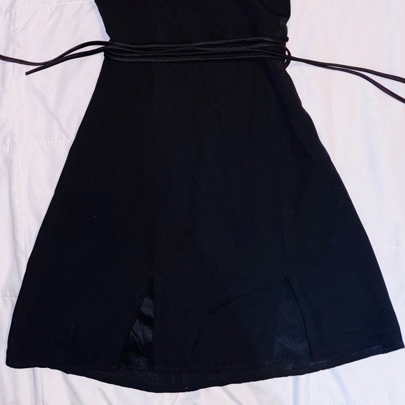 Lucy In The Sky Mini Dress - Picture 5 of 8